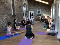 Tagesworkshop: Yoga & Breath works in Rheinberg MIT Happy Dances